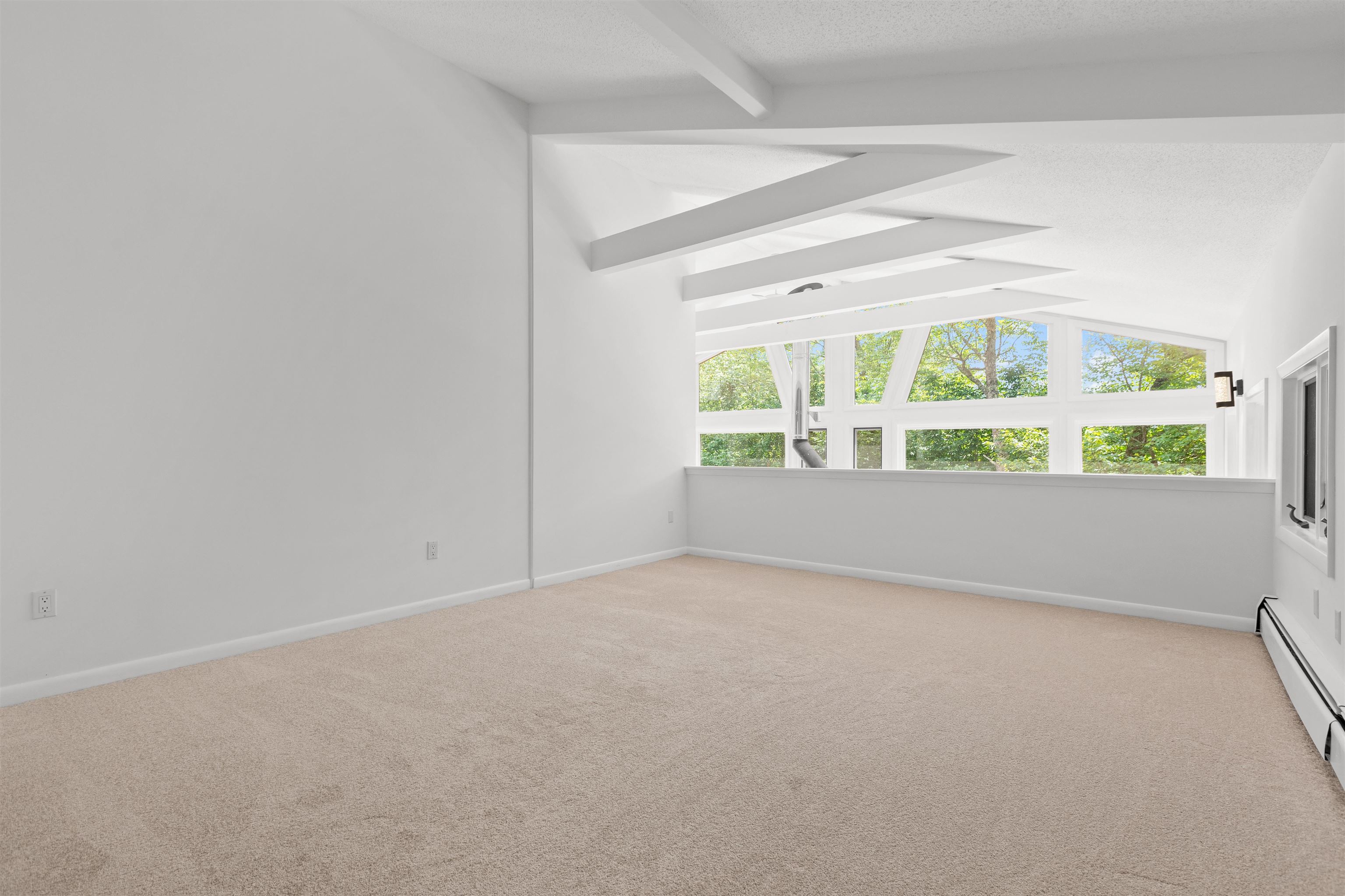 110 Tamarack Road Thornton, NH 03285 - Photo 14 of 25 Gallery Image 14