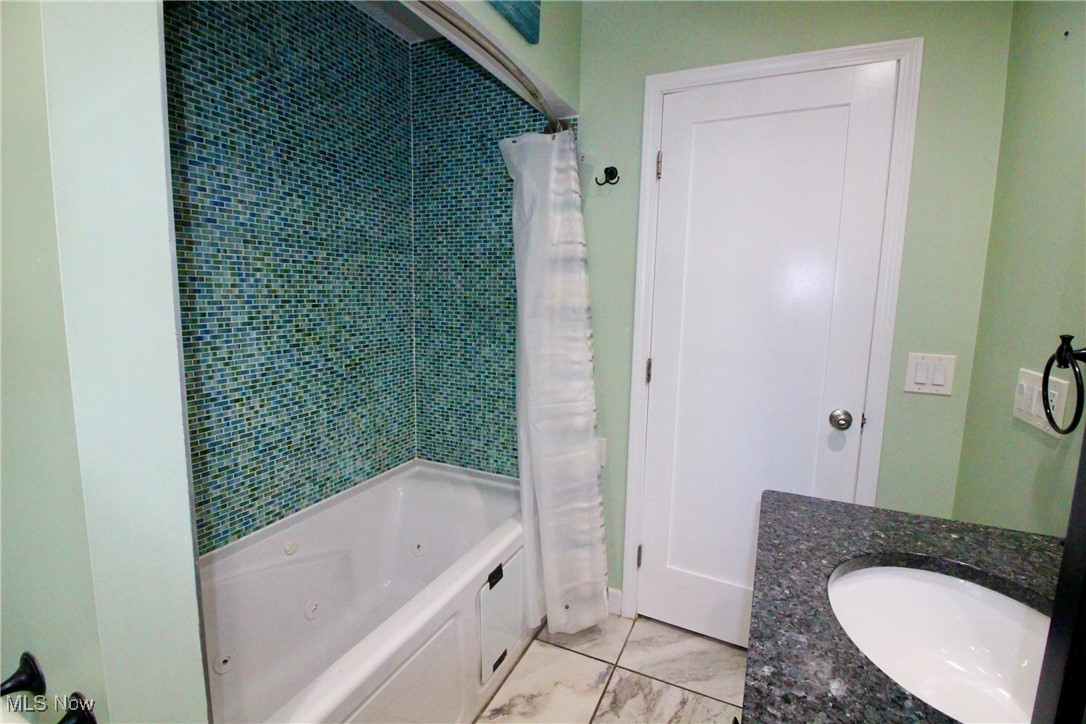 34605 Cannon Road Solon, OH 44139 - Photo 7 of 15 Gallery Image 7