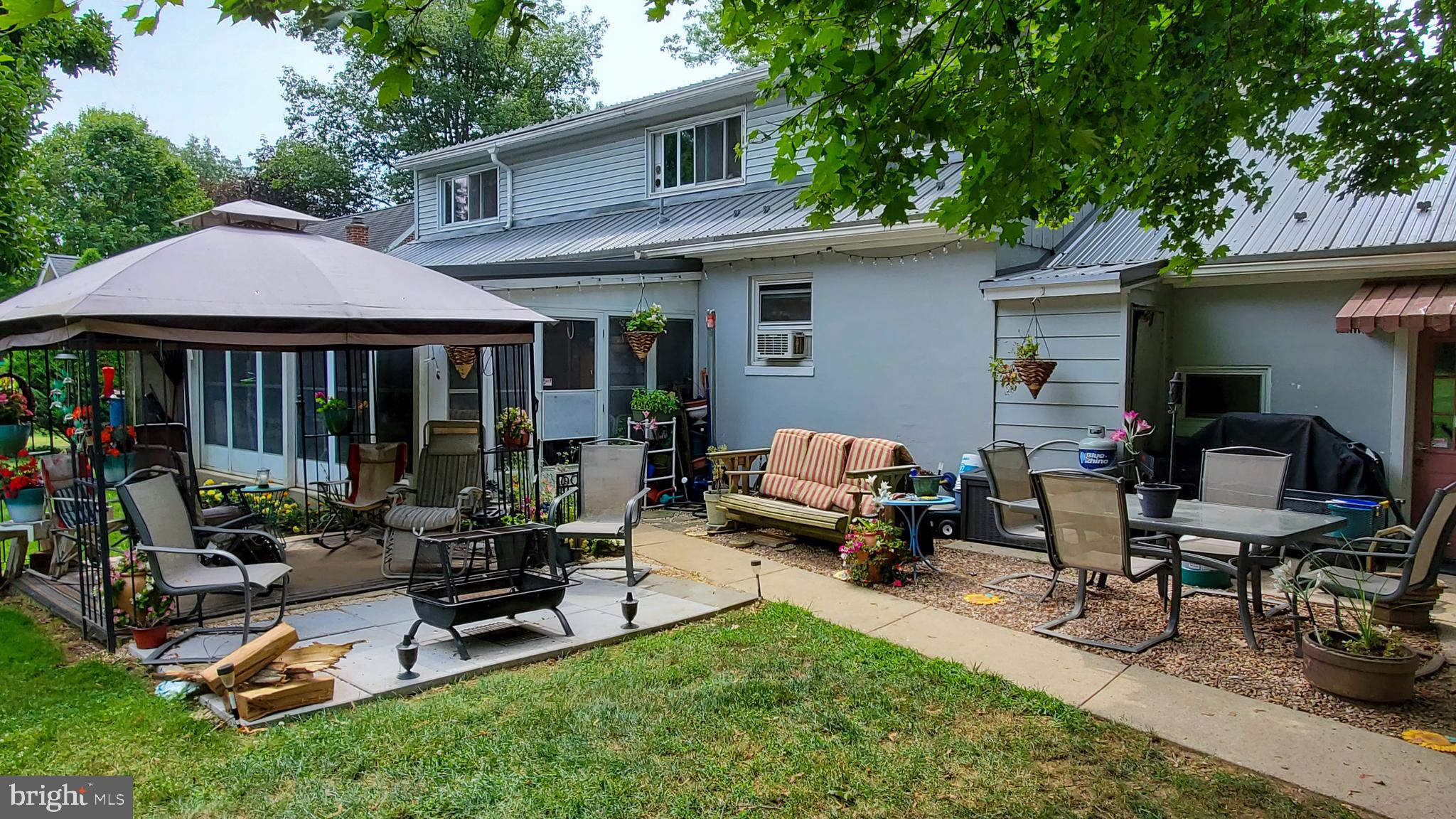 305 Roxbury Road Shippensburg, PA 17257 - Photo 22 of 32 Back of House / Patio Area