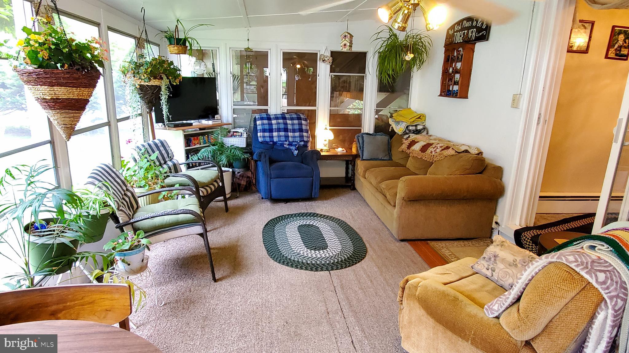 305 Roxbury Road Shippensburg, PA 17257 - Photo 8 of 32 Sun Room