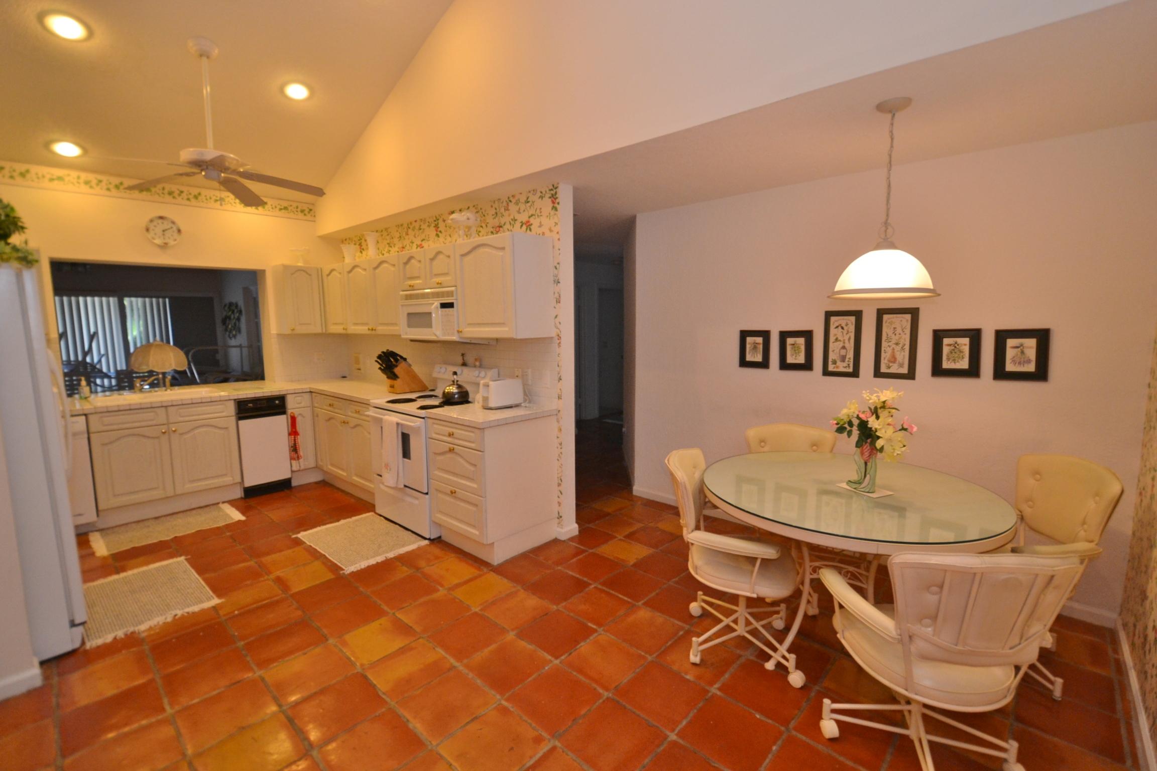 42 Bimini Cove Drive Ocean Ridge, FL 33435 - Photo 5 of 23 kitchen1