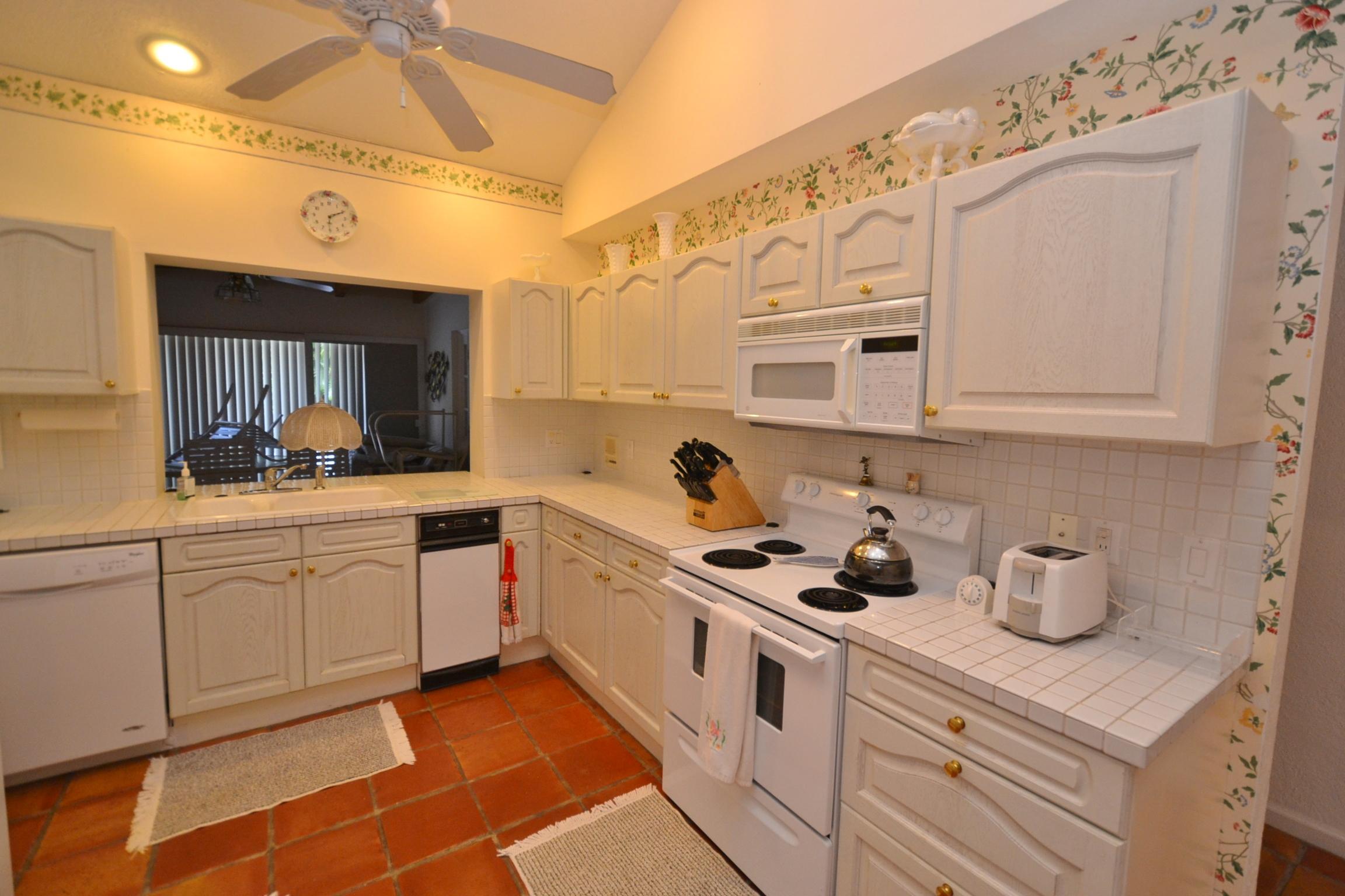 42 Bimini Cove Drive Ocean Ridge, FL 33435 - Photo 8 of 23 kitchen4