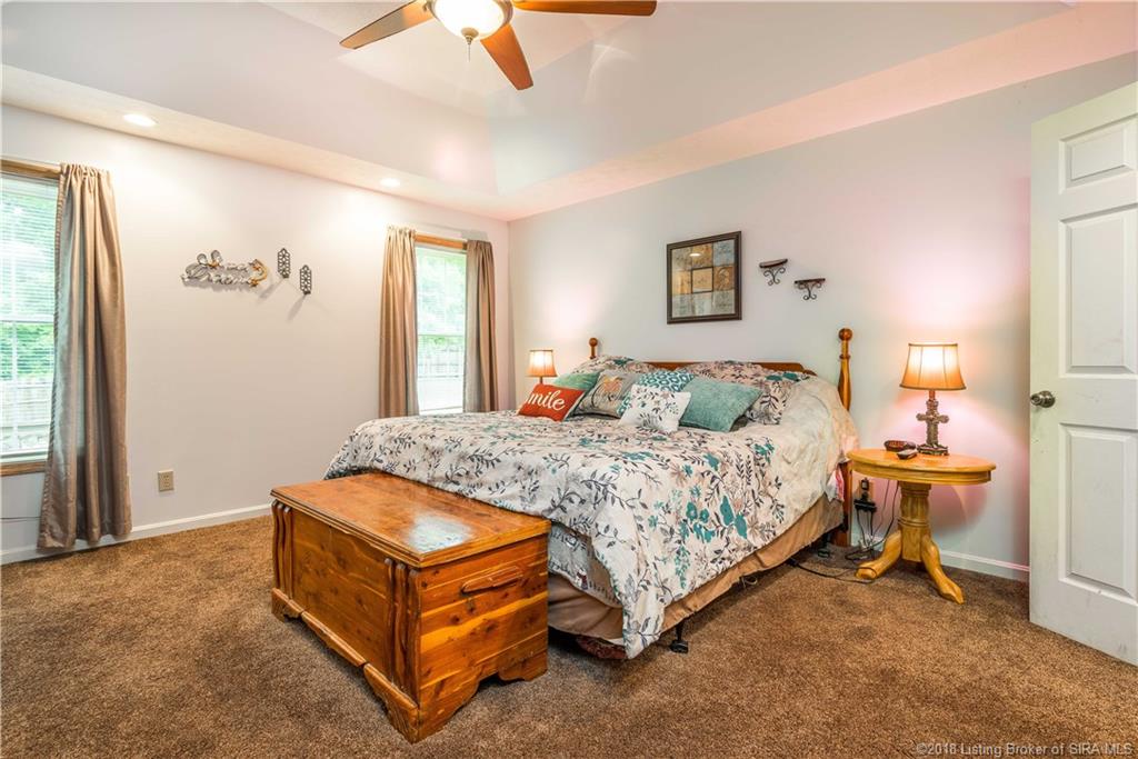 1020 Captain Frank Road New Albany, IN 47150 - Photo 13 of 38 Gallery Image 13