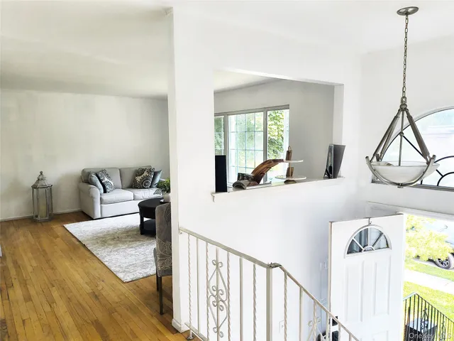 $825,000 | 1056 Arthur Street, Uniondale, NY 11553