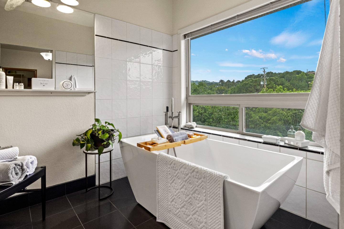 2 Mesa Del Sol Salinas, CA 93908 - Photo 26 of 61