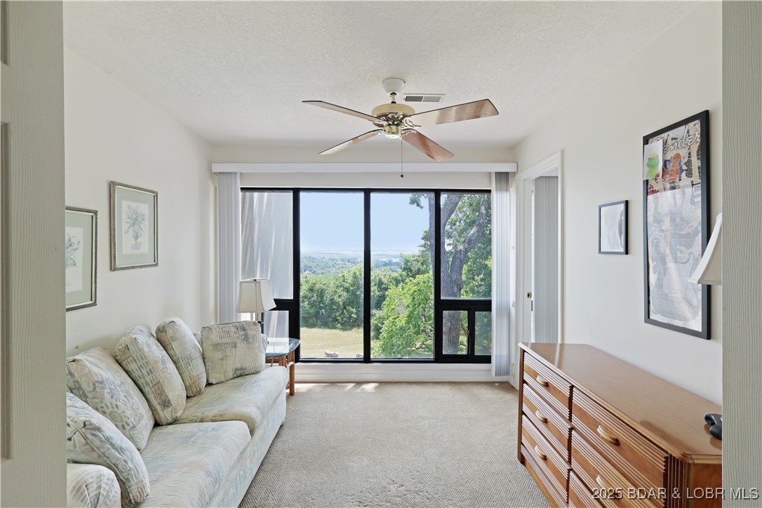 24 East Casa Del Rio, Unit 693 Lake Ozark, MO 65049 - Photo 26 of 30 Bonus room off of guest bedroom.