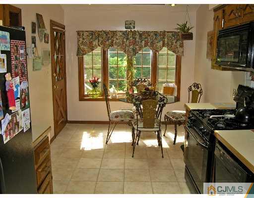 160 Stafford Road Colonia, NJ 07067 - Photo 5 of 8 Gallery Image 5