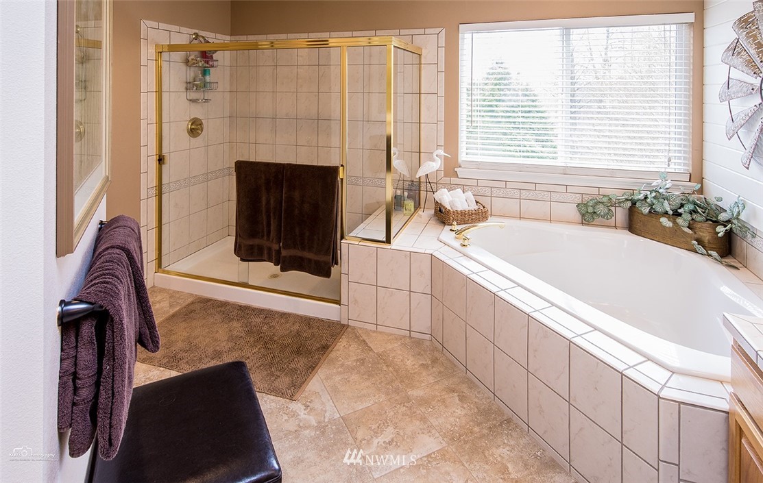 8422 Northeast 193rd Street Bothell, WA 98011 - Photo 20 of 25 Gallery Image 20