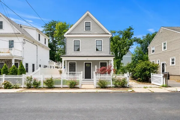 $1,400,000 | 20 Plain Street, Boston, MA 02122