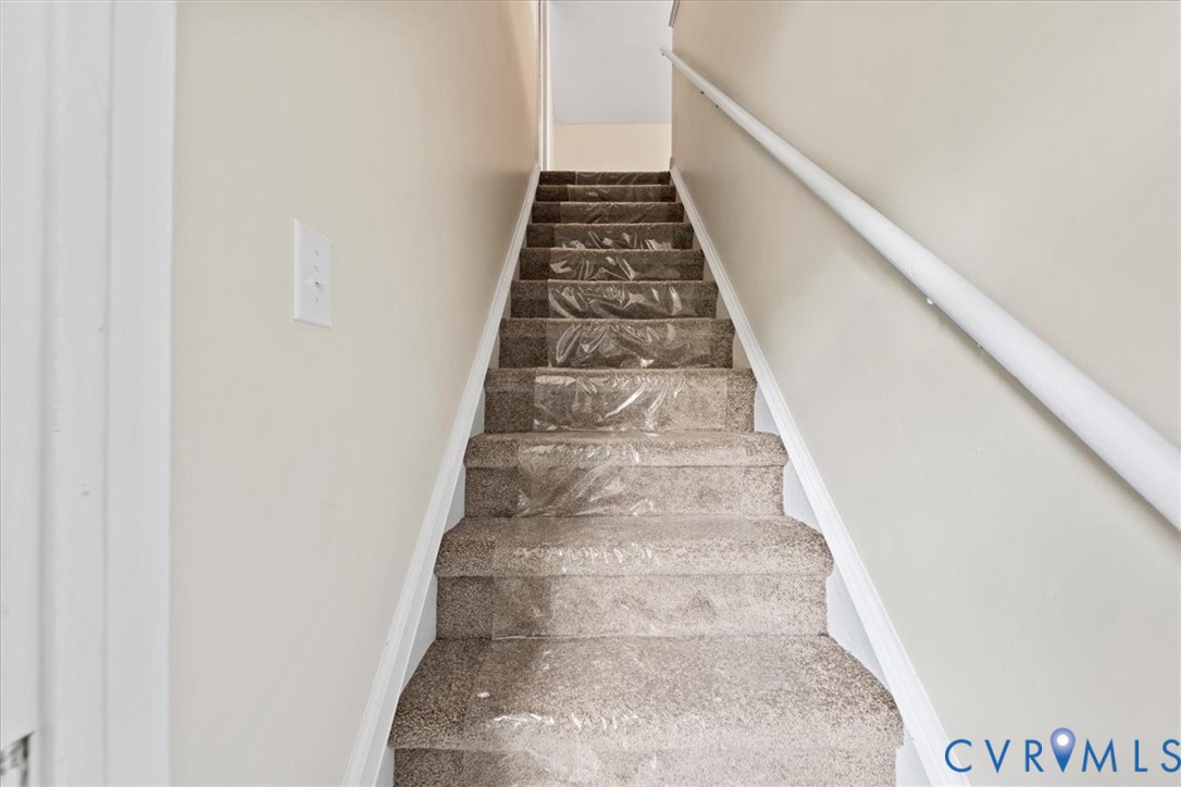 7435 Tangle Ridge Drive Mechanicsville, VA 23111 - Photo 39 of 49 STAIRWAY LEADING TO 3RD LEVEL