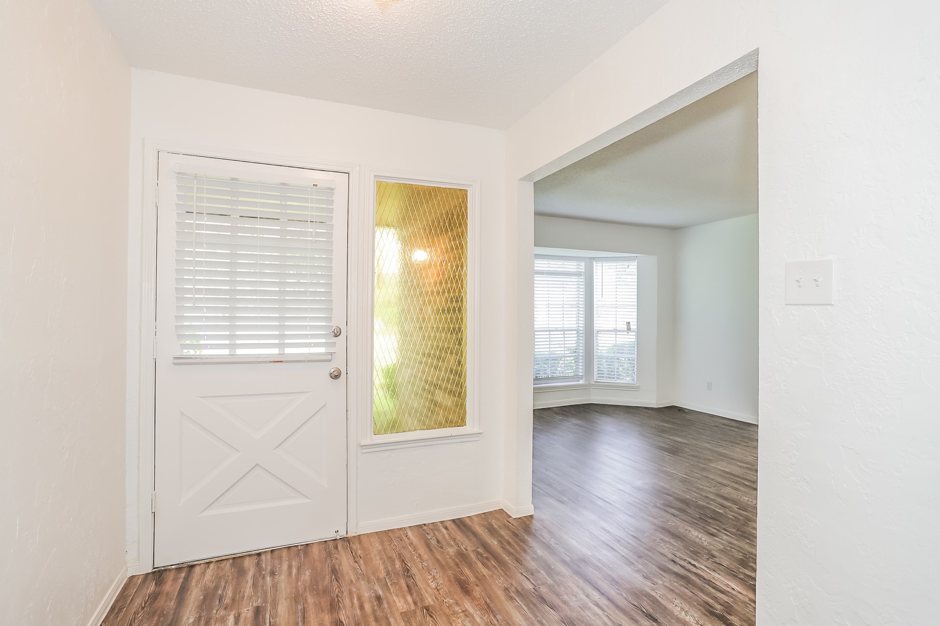 26218 Maplewood Drive Spring, TX 77386 - Photo 2 of 15