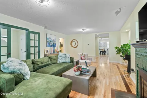 $1,025,000 | 702 North Government Way, Coeur D'Alene, ID 83814