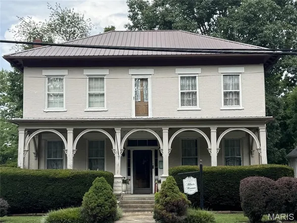 $140,000 | 410 South St Louis Street, Sparta, IL 62286