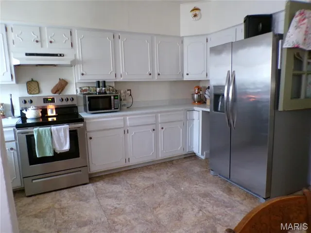 $145,000 | 410 South St Louis Street, Sparta, IL 62286