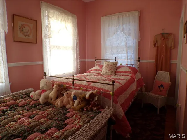 $145,000 | 410 South St Louis Street, Sparta, IL 62286