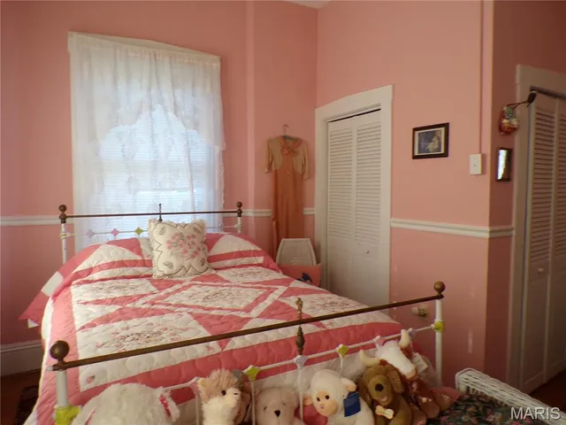 $145,000 | 410 South St Louis Street, Sparta, IL 62286