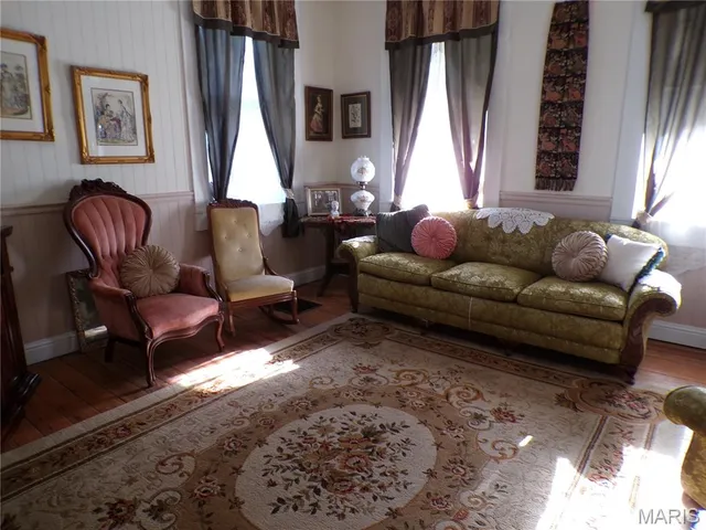 $145,000 | 410 South St Louis Street, Sparta, IL 62286