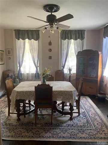 $145,000 | 410 South St Louis Street, Sparta, IL 62286