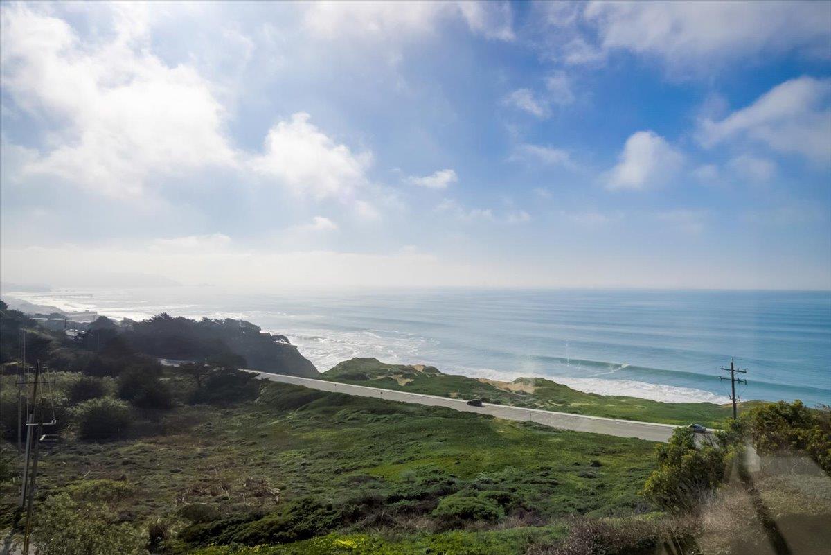 5007 Palmetto Avenue, Unit 42 Pacifica, CA 94044 - Photo 28 of 53 a view of an ocean and beach