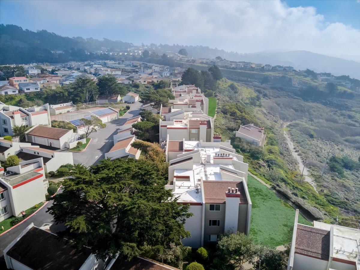 5007 Palmetto Avenue, Unit 42 Pacifica, CA 94044 - Photo 42 of 53 an aerial view of a city