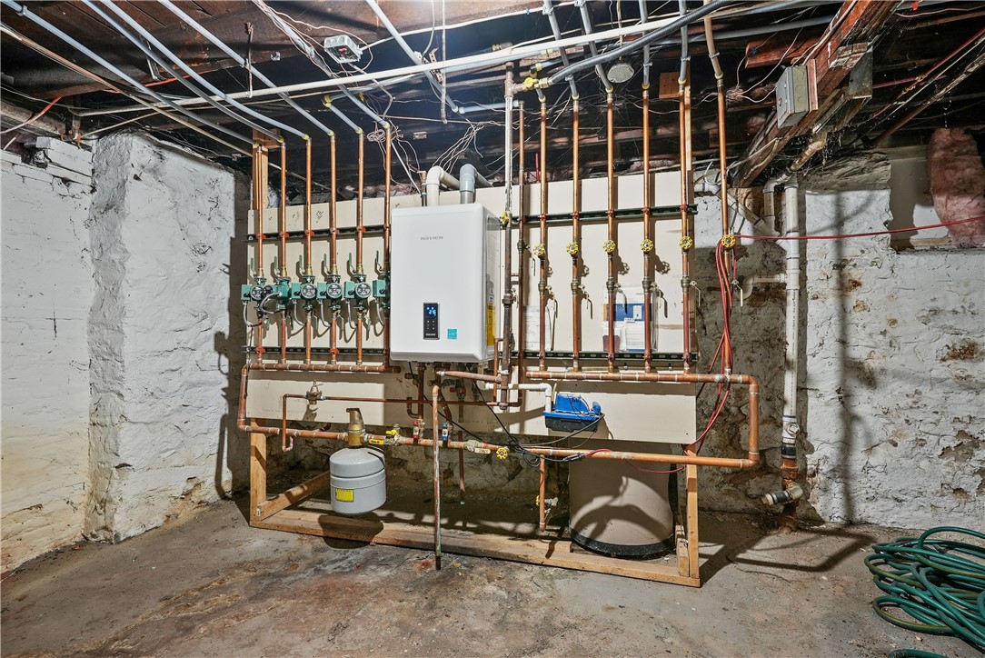 35 Greene Street Woonsocket, RI 02895 - Photo 17 of 37