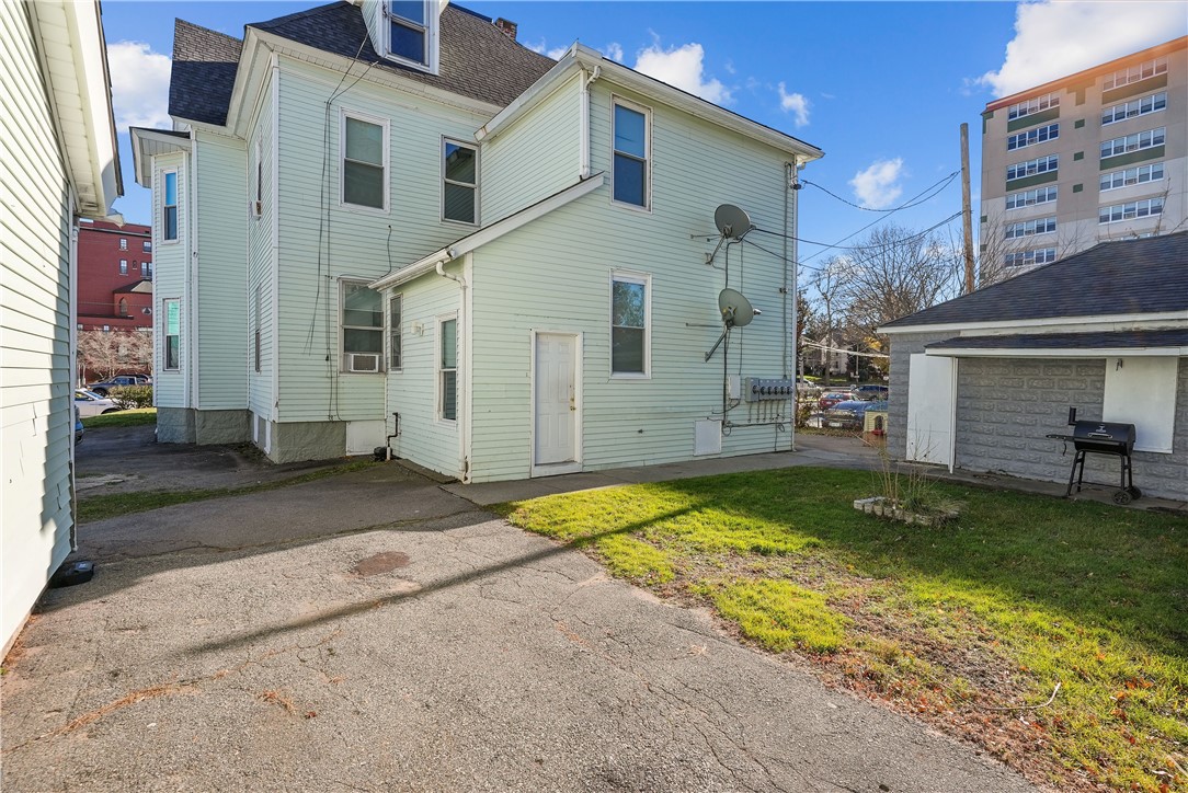 35 Greene Street Woonsocket, RI 02895 - Photo 33 of 37