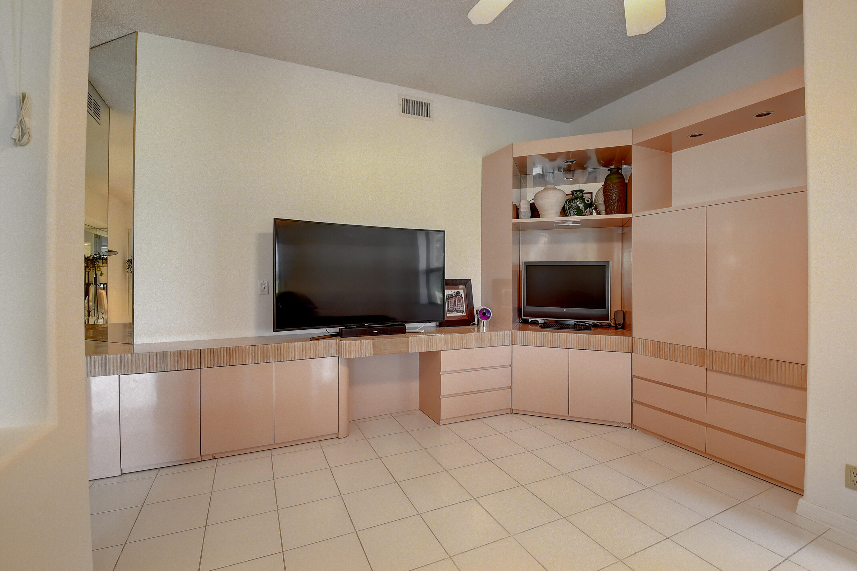 21181 Clubside Drive, Unit A Boca Raton, FL 33434 - Photo 13 of 86 2 (13)