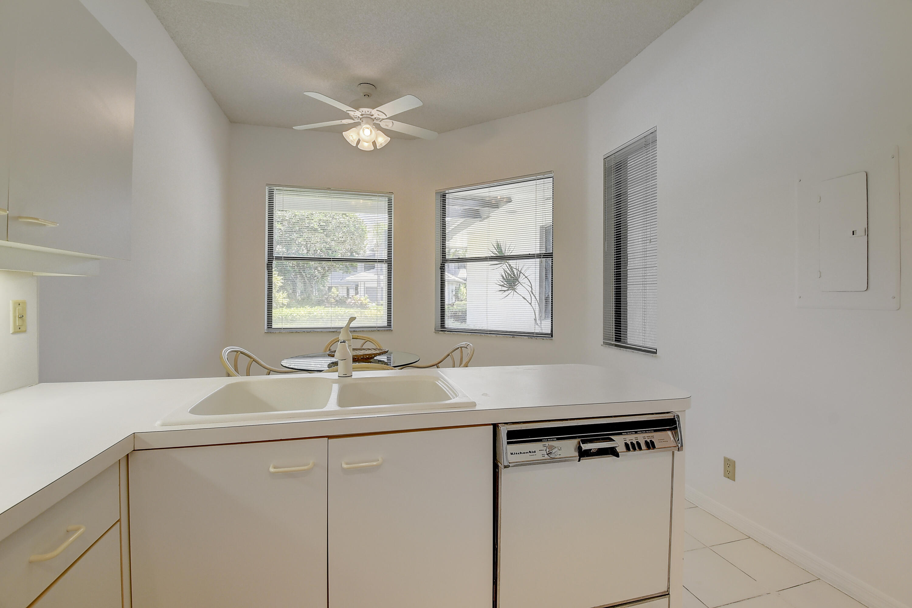 21181 Clubside Drive, Unit A Boca Raton, FL 33434 - Photo 19 of 86 2 (19)