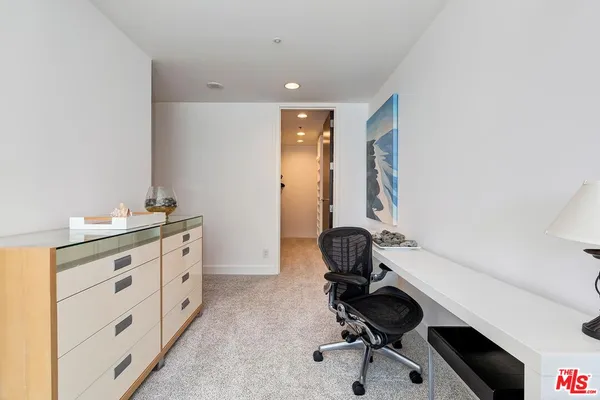 $10,500 | 10520 Wilshire Boulevard, Unit 1207, Los Angeles, CA 90024