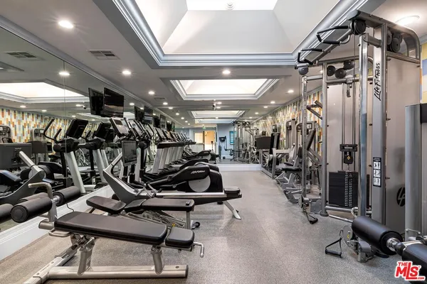 $10,500 | 10520 Wilshire Boulevard, Unit 1207, Los Angeles, CA 90024