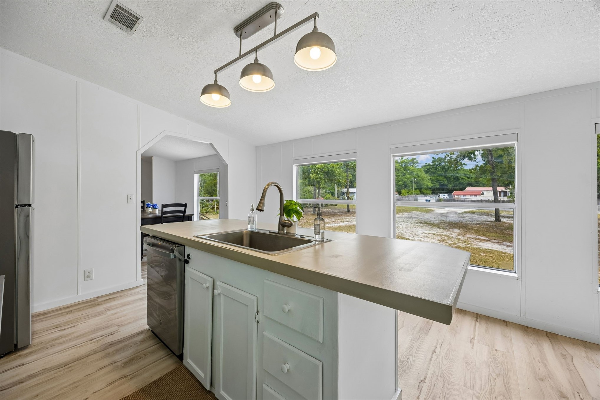 85356 Ashley Avenue Yulee, FL 32097 - Photo 16 of 37 Kitchen