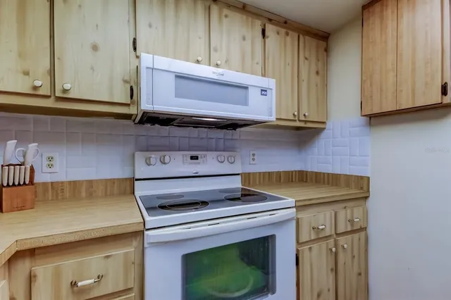 $1,950 | 601 North Hercules Avenue, Unit 1201, Clearwater, FL 33765