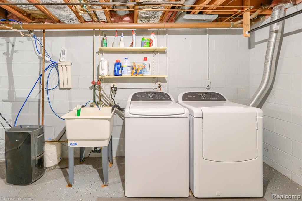 2441 Pollock Road Grand Blanc, MI 48439 - Photo 43 of 50