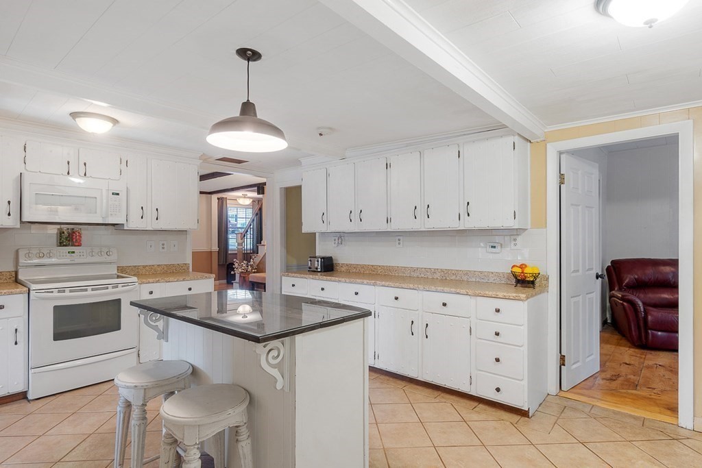 11 Wyman Road Westminster, MA 01473 - Photo 15 of 42 Gallery Image 15
