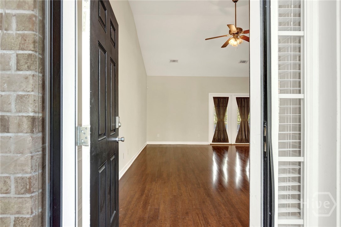 110 Austin Way Savannah, GA 31419 - Photo 4 of 44