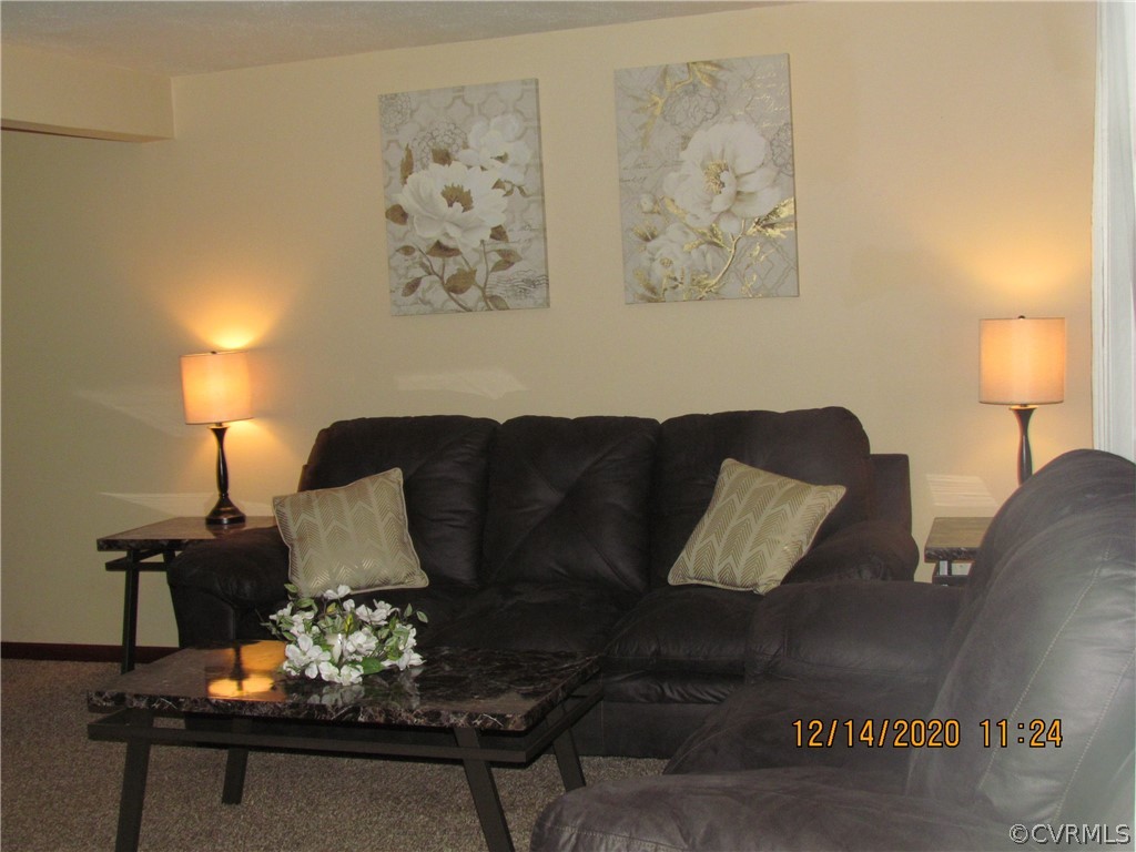 4136 Woodfield Road Richmond, VA 23234 - Photo 10 of 44 Great Room - Living Room