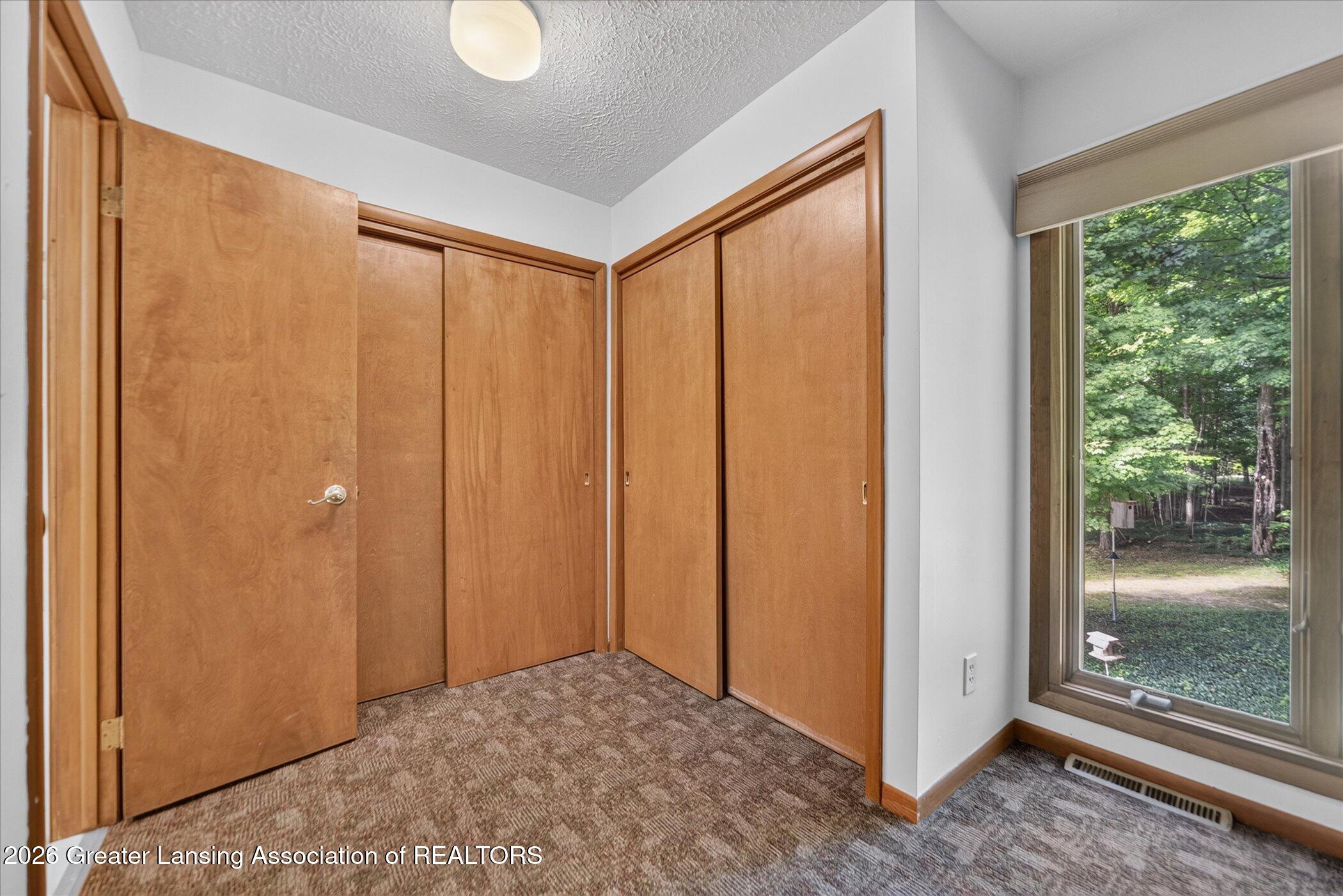 3334 West Howell Road Mason, MI 48854 - Photo 29 of 64 65-3334-W-Howell-Rd-Mason-WindowStill