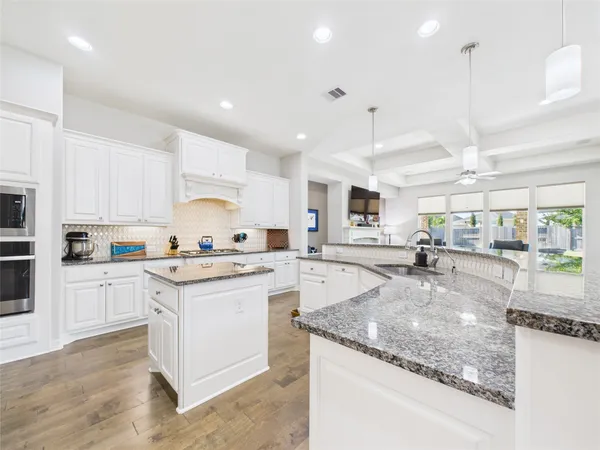 $549,900 | 14115 Dunsmore Landing Drive, Houston, TX 77059