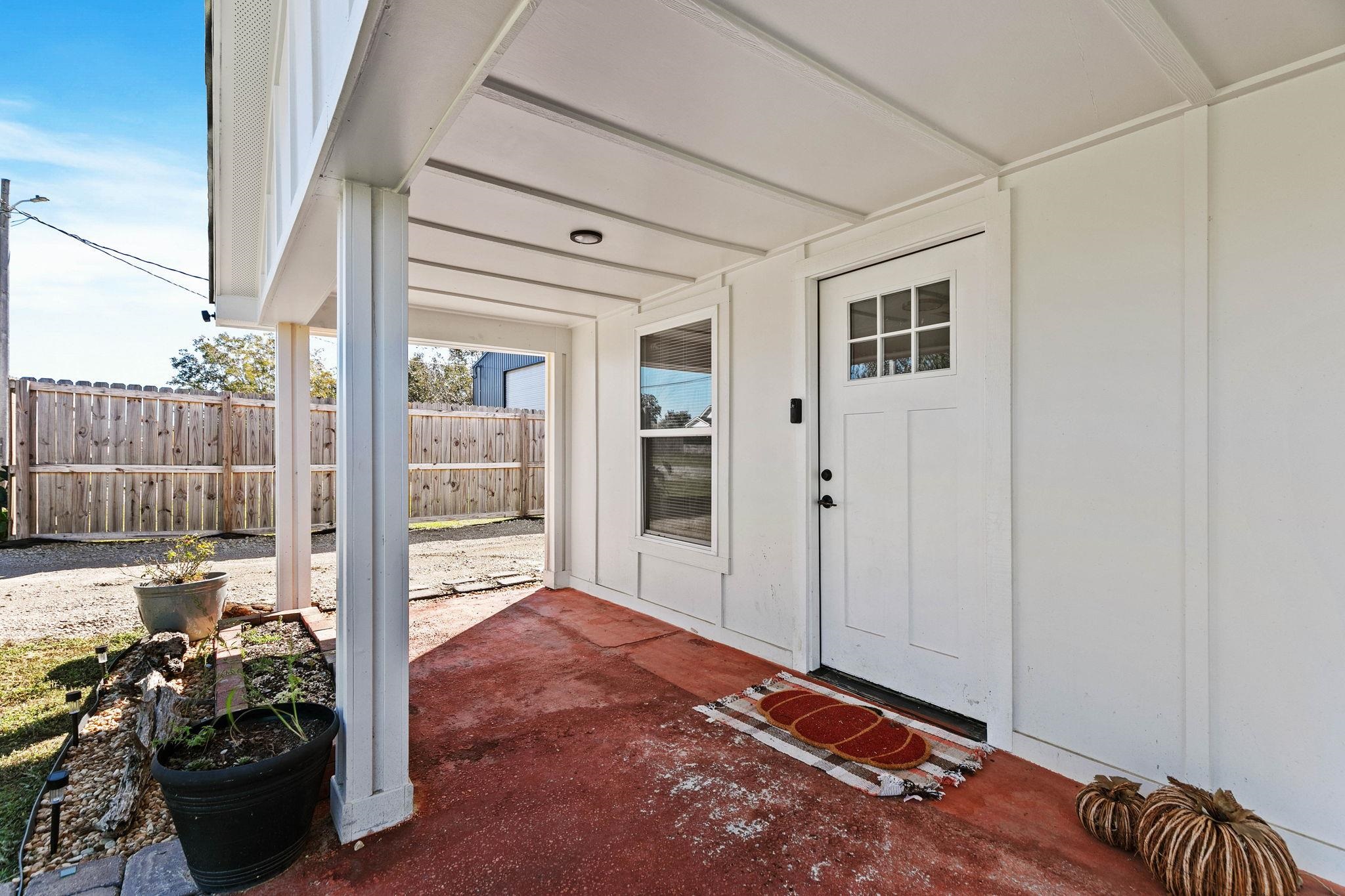16796 Thompson Road Loxley, AL 36551 - Photo 11 of 93 Patio