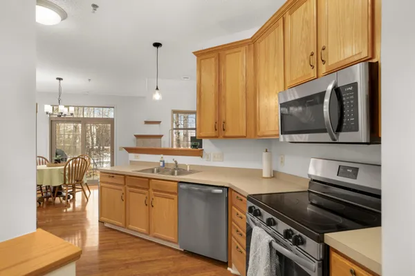 $285,000 | 125 Stallion Lane, Circle Pines, MN 55014