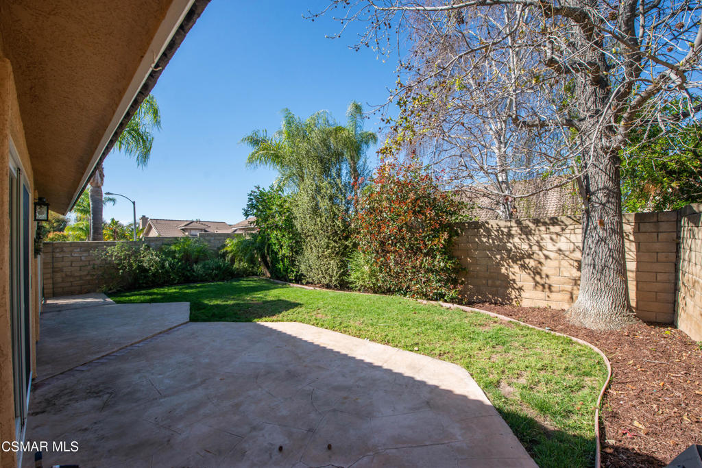 65 Iron Ridge Lane Simi Valley, CA 93065 - Photo 26 of 33