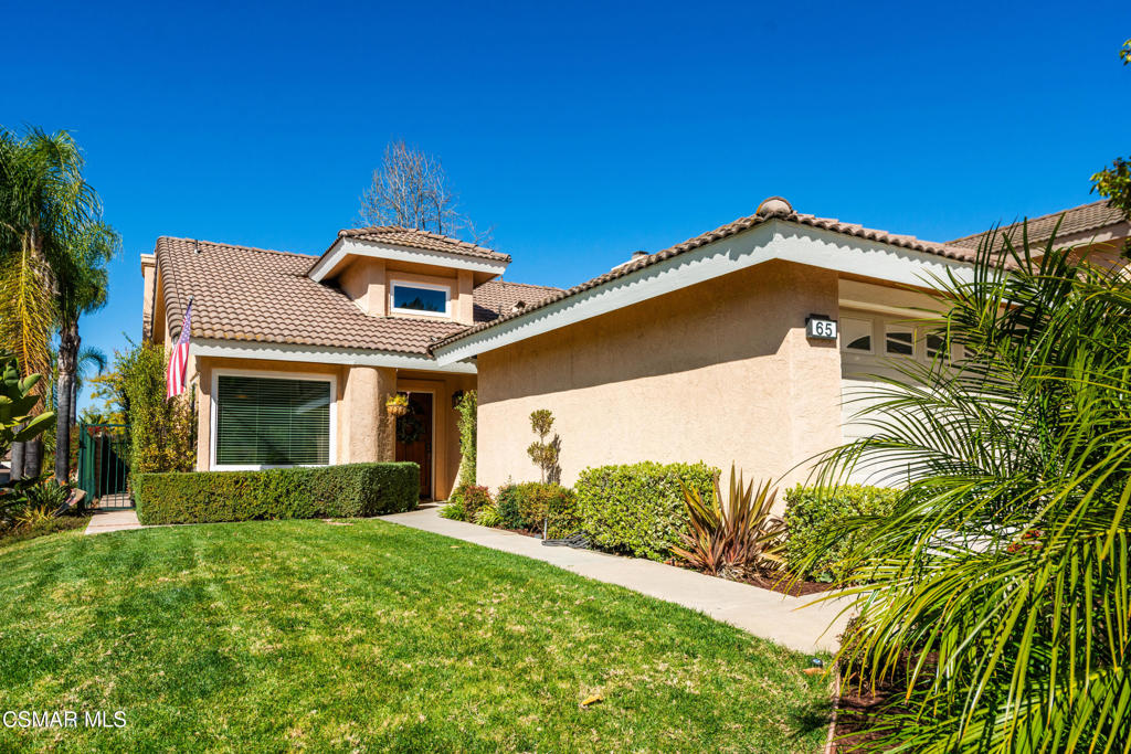65 Iron Ridge Lane Simi Valley, CA 93065 - Photo 3 of 33