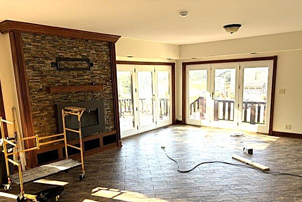 401 North River Road Fox River Grove, IL 60021 - Photo 3 of 12 Gallery Image 3