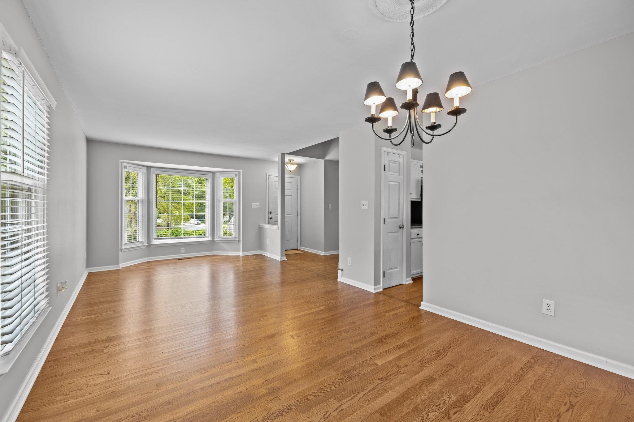 12028 North Exeter Way Raleigh, NC 27613 - Photo 11 of 48 Photo 11