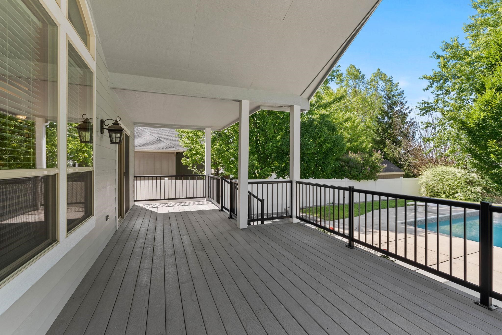 2614 West Hawthorne Road Spokane, WA 99208 - Photo 32 of 38