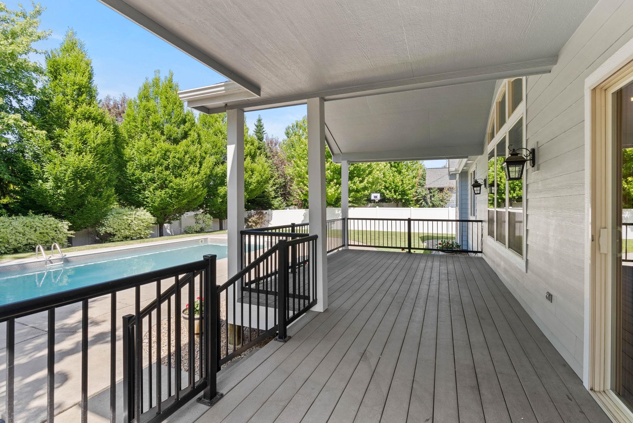 2614 West Hawthorne Road Spokane, WA 99208 - Photo 33 of 38