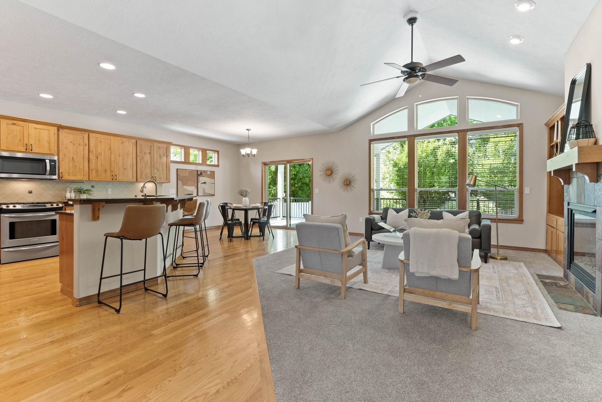 2614 West Hawthorne Road Spokane, WA 99208 - Photo 6 of 38