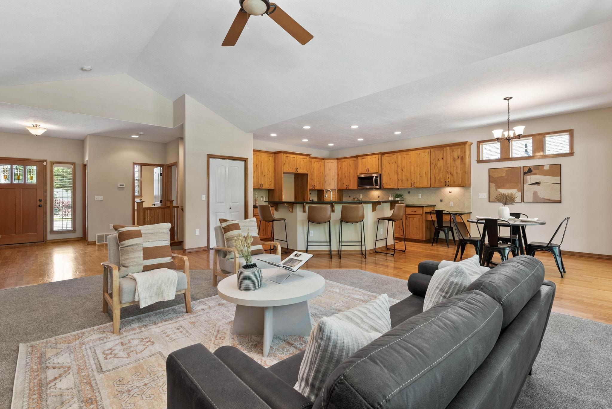 2614 West Hawthorne Road Spokane, WA 99208 - Photo 9 of 38