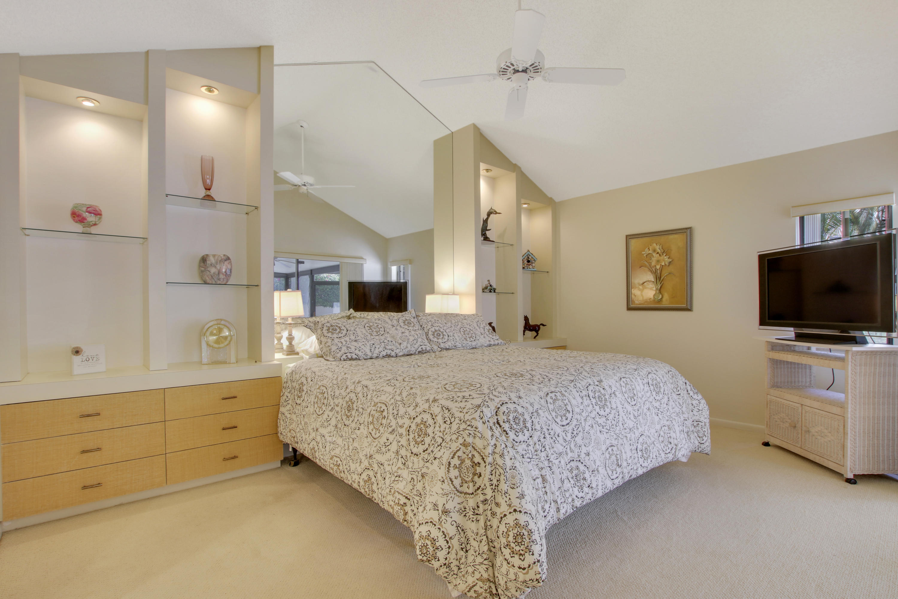 103 Inner Harbour Way Jupiter, FL 33477 - Photo 13 of 45 House2-40