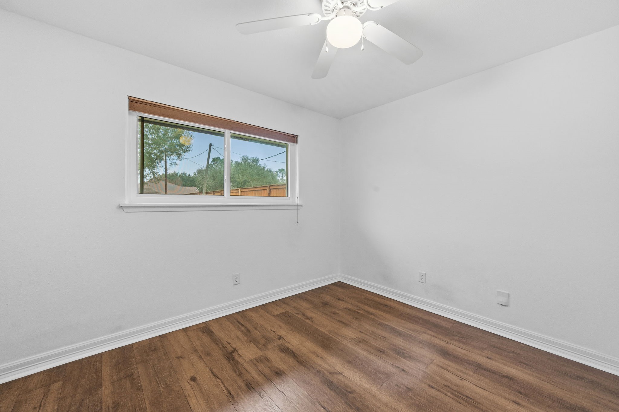 2531 Thelma Street Pearland, TX 77581 - Photo 17 of 25